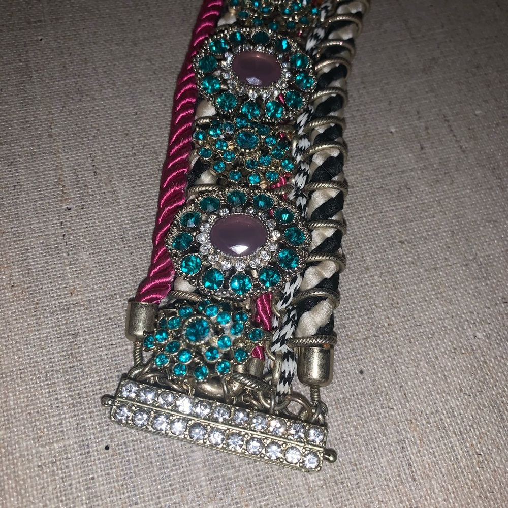 🎈Chunky jeweled statement bracelet - Picture 5 of 6